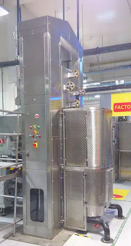 tilting station unit